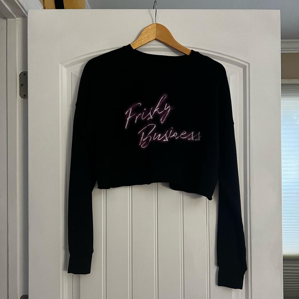 Kittenish Frisky Business Crop